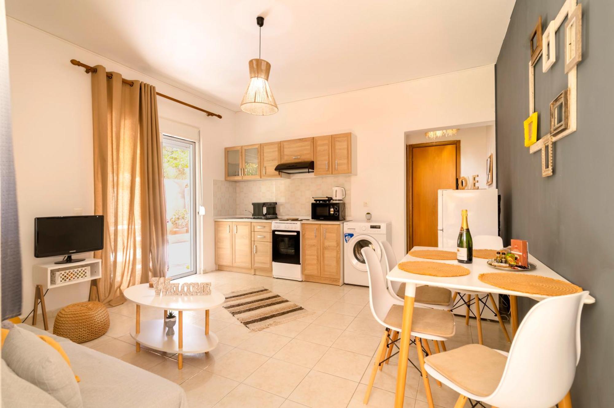 Lilliput Garden Apartment